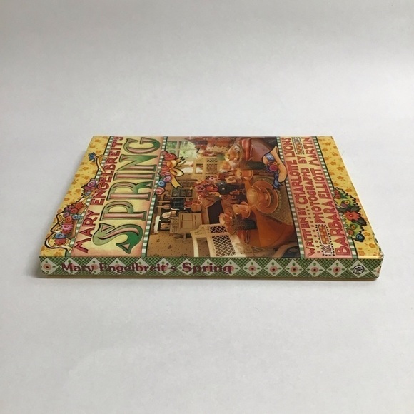 Mary Engelbreit's Spring Easy Craft Book Mini Hardcover by Charlotte Lyons 1997 - Picture 9 of 10